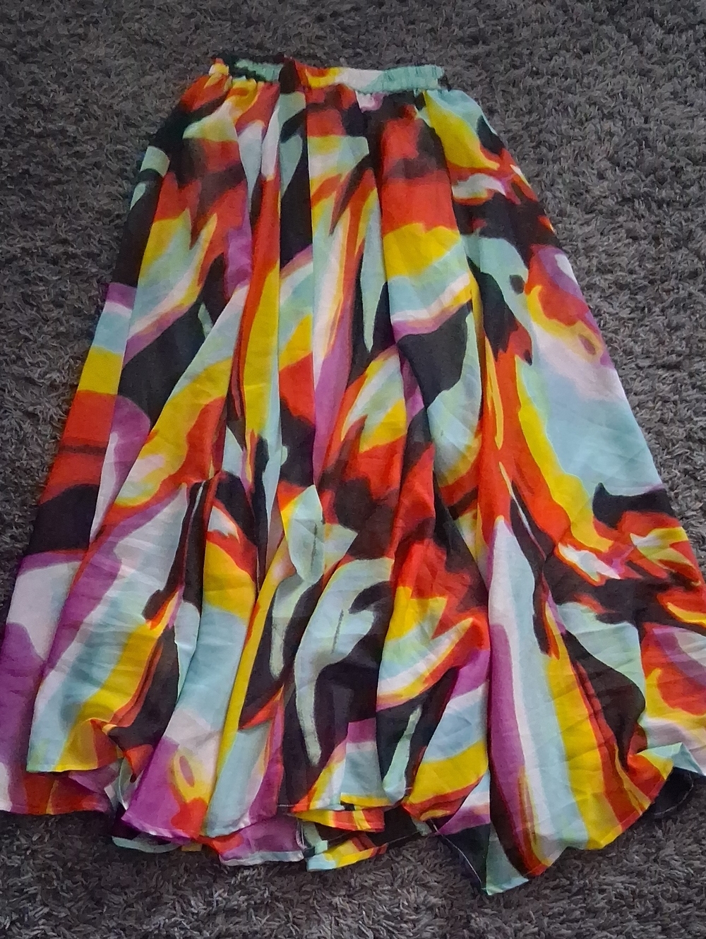 Women’s Multicolor Abstract Maxi Skirt